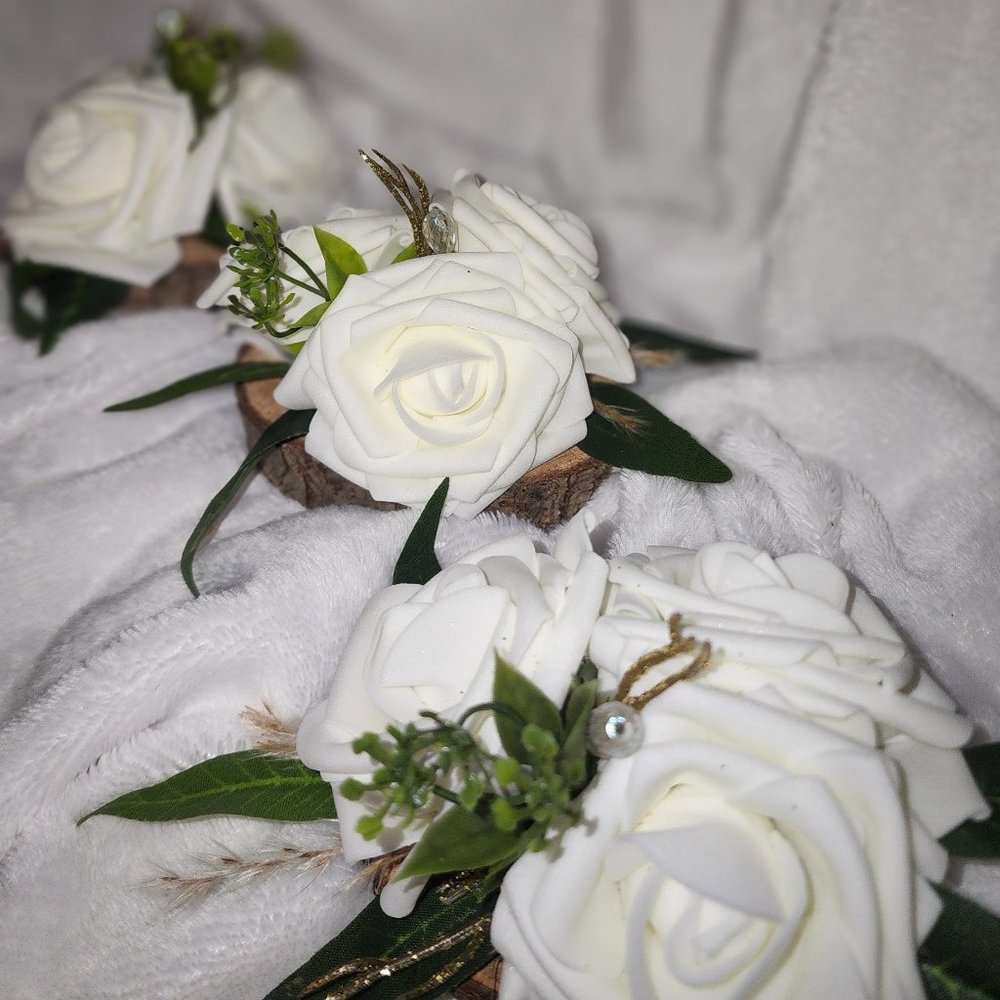 Wedding Decorations w/ Lings Moments Flowers